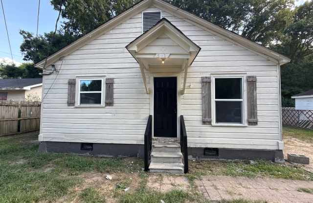 312 Carr Avenue Gallery 1