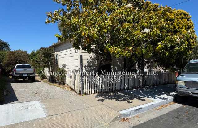 Charming 2-Bed 1-Bath Home with Spacious Yard Located in Downtown Monterey Neighborhood photos photos