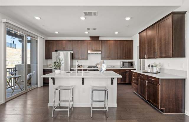 Modern 2B/2B Condo on Comm Hill in San Jose - 3090 Empoli Street, San Jose, CA 95136