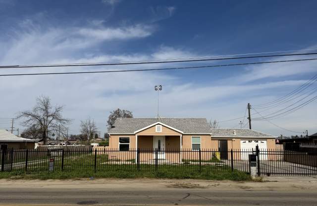 1004 E. K Road Visalia CA 93292 - 1004 East K Avenue, Tulare County, CA 93292