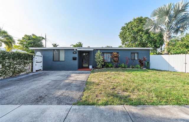 6101 NE 3rd Ave - 6101 Northeast 3rd Avenue, Oakland Park, FL 33334
