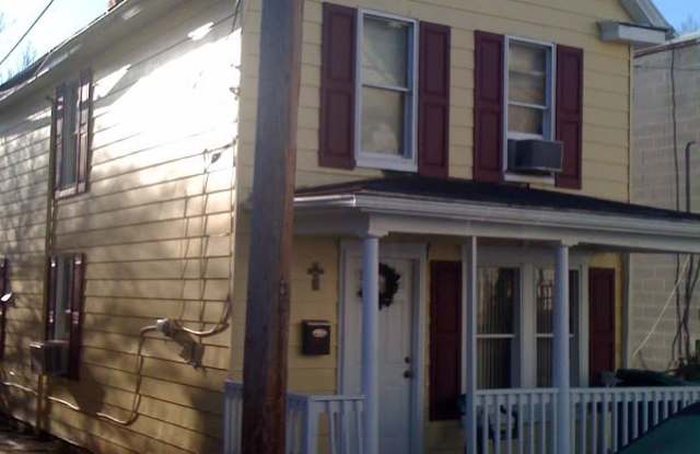 317 N Maple photos photos