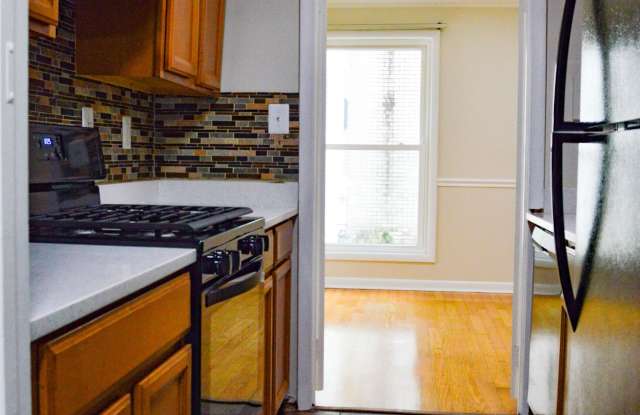 8573 Seasons Way - 1 Gallery 2