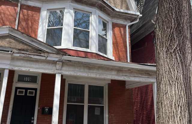 339 CHESTNUT Street unit: 2 photos photos