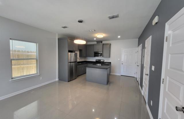 2315 Taxco Court - 3 Gallery 4