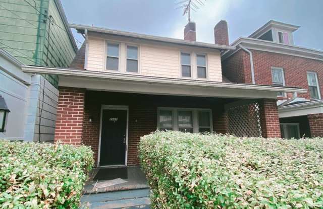 Large 3 Bedroom with Central AC in Sheraden photos photos