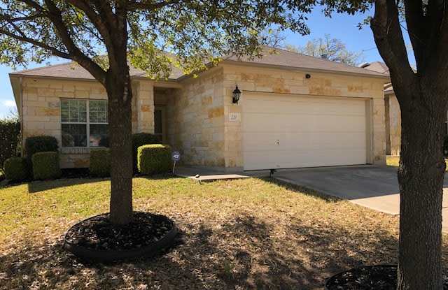 220 Housefinch Loop Gallery 2