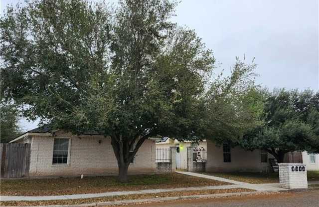 1030 French Avenue unit: 4 photos photos