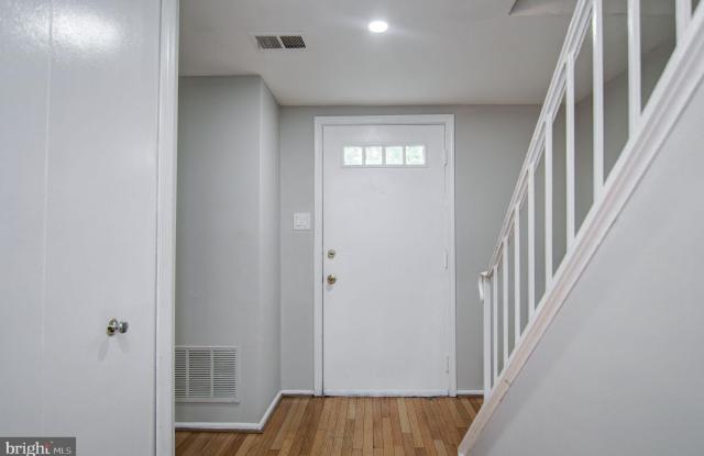 7763 DURER Court Gallery 2
