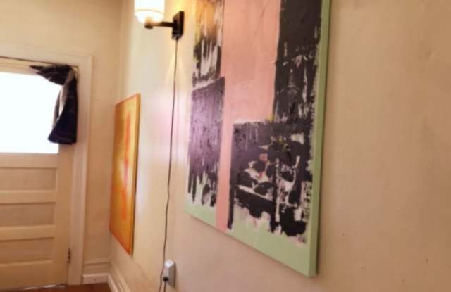 1008 E John st 3 Gallery 3