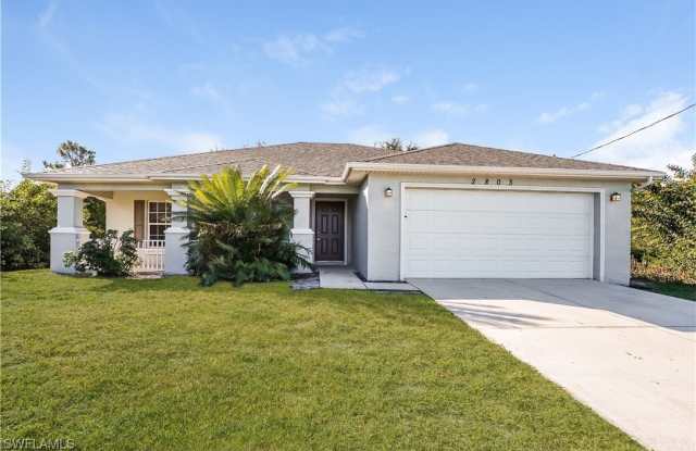 2803 42nd Street W photos photos
