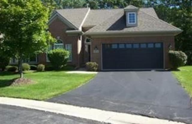 1450 TREYBORNE Circle - 1450 Treyborne Circle, Commerce, MI 48390