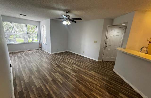 3360 Pinewalk Drive Unit 1324 - 1 Gallery 2