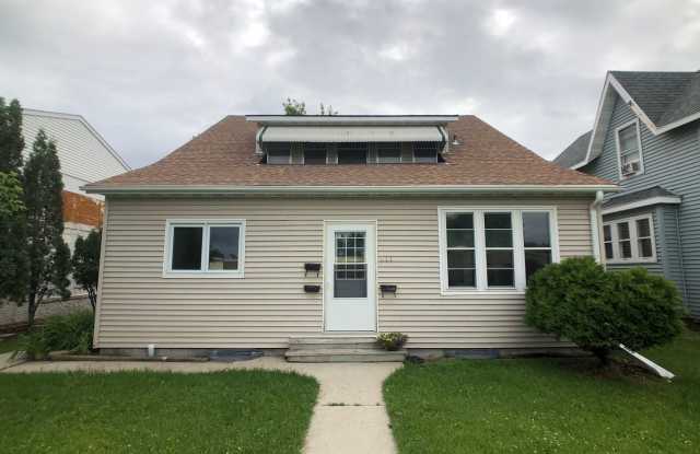 Darin Johnson Triplex photos photos