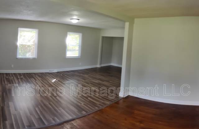 6820 Flintrock Road Gallery 3