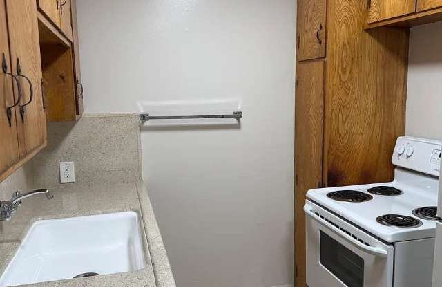 545 S 7th St Apt 12 photos photos