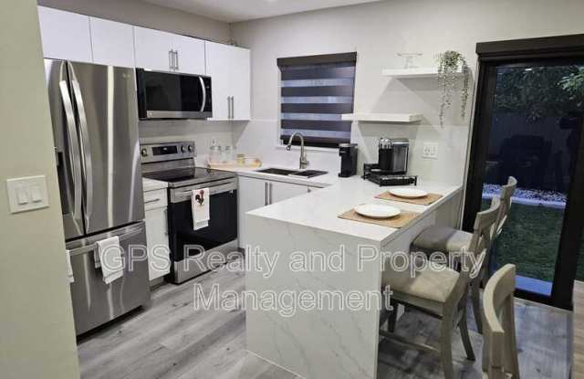 11022 SW 6th St photos photos