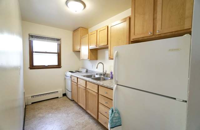 Adrian Apartments Gallery 3