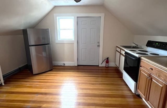 112 E Elm Ave - 112 East Elm Avenue, Quincy, MA 02170