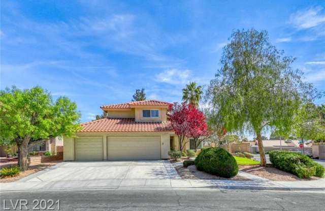 Gorgeous 4 bedroom home with large corner lot! photos photos