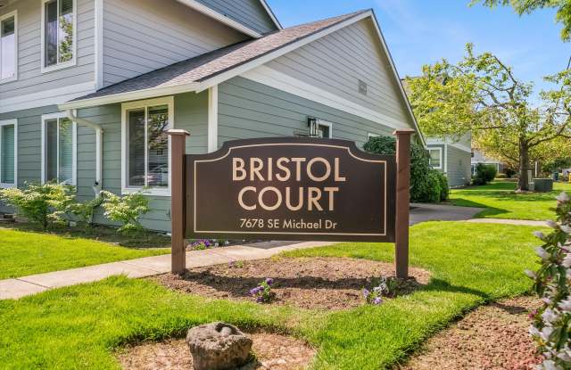 Bristol Court Apartments photos photos
