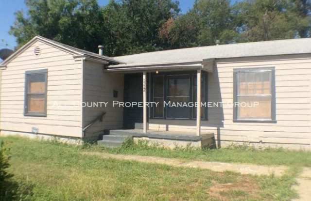 1112 S. Roselane Street - 1112 South Roselane Street, Fort Worth, TX 76112