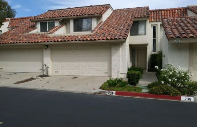 734 Blue Oak Gallery 2