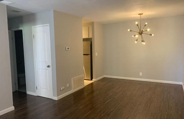 Great One-Bedroom Condo In Palm Springs photos photos