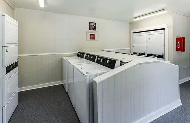 Brookhollow Apartments photos photos