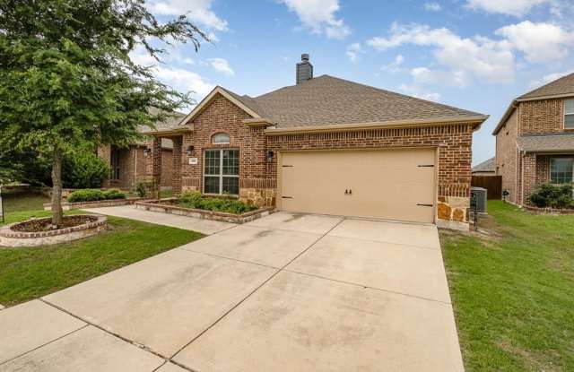 208 Whitman Drive - 208 Whitman Drive, McKinney, TX 75072