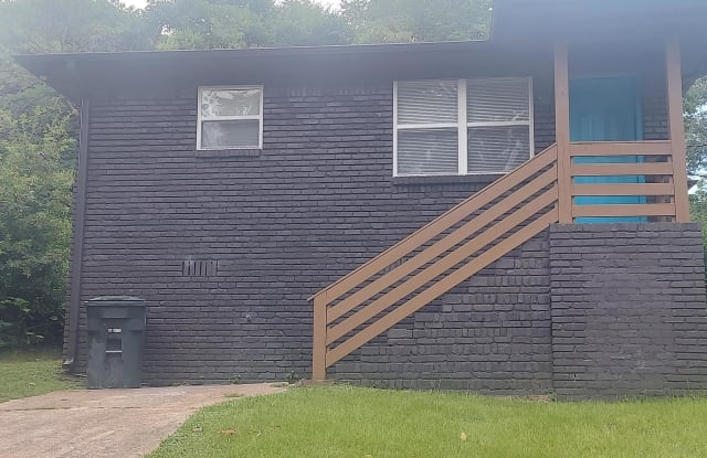 2936 42nd Avenue North - 1 photos photos