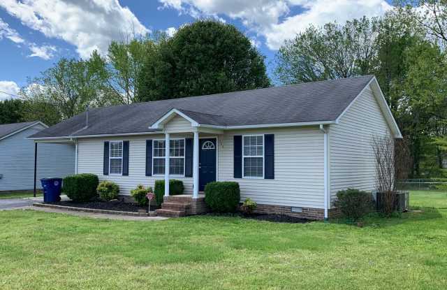 Canova Ct - 204 Canova Court, Shelbyville, TN 37160