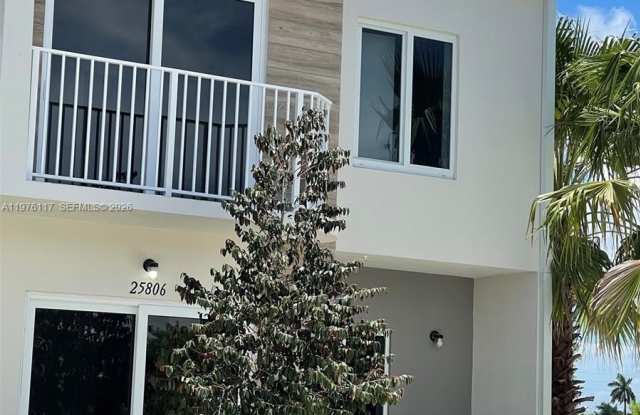 25806 SW 144th Ct photos photos