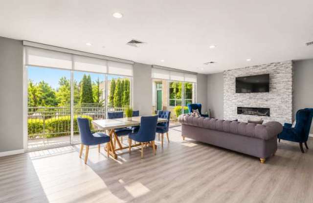 Falls Bridge Lofts Gallery 3
