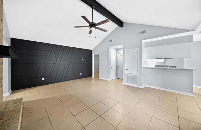 FAMILY-FRIENDLY HOME FOR RENT Gallery 4