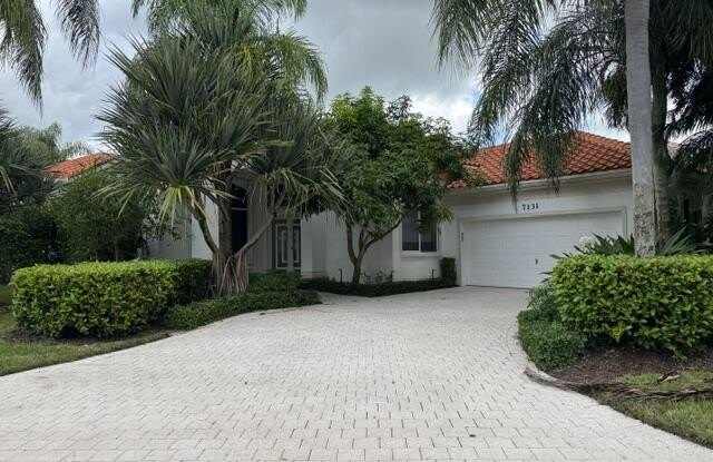 7131 MALLORCA Crescent Gallery 1