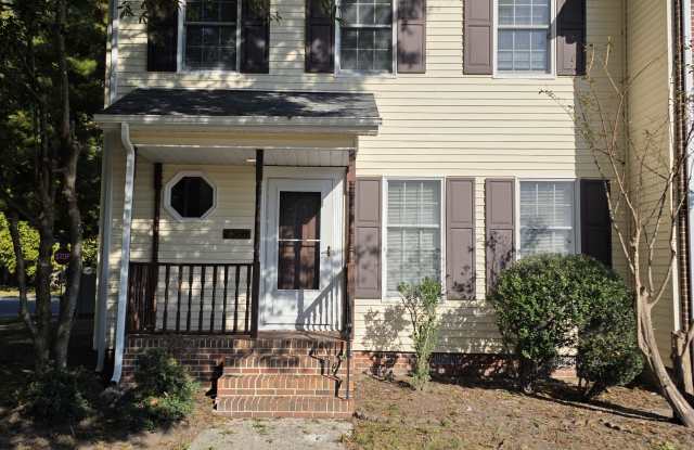 900 Beaglin Park Dr Gallery 1