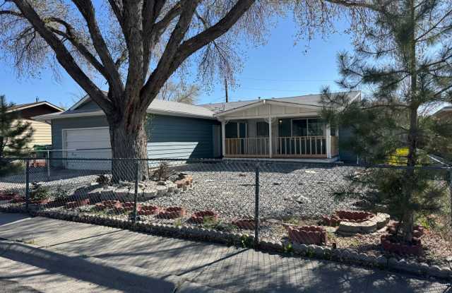 4 Bedroom, single story home in NW Reno - 1390 Bridgewood Lane, Reno, NV 89503 4 Bedroom, single story home in NW Reno - 1390 Bridgewood Lane, Reno, NV 89503