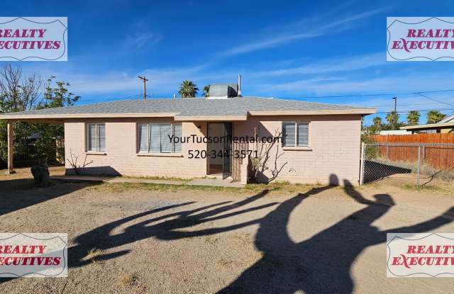 22nd  Wilmot area 3 Beds 1 Bath with A/C - 6251 East 24th Street, Tucson, AZ 85711
