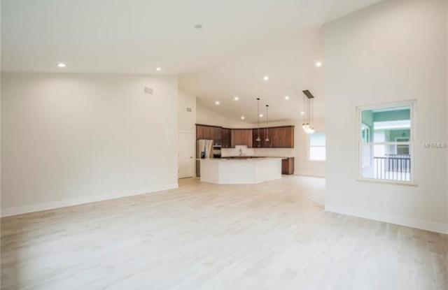 5705 Tangerine Avenue South Gallery 2