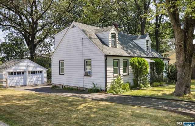 27 Prospect Street 2 photos photos