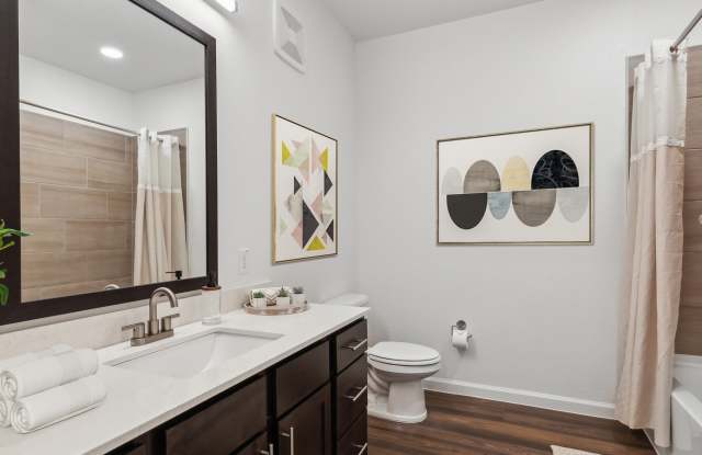 Wildwood Luxury Urban Homes Gallery 4