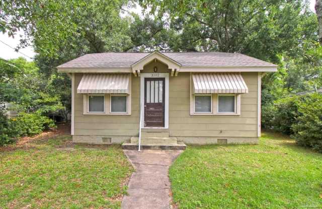 3102 E De Soto St - 3102 East De Soto Street, Pensacola, FL 32503