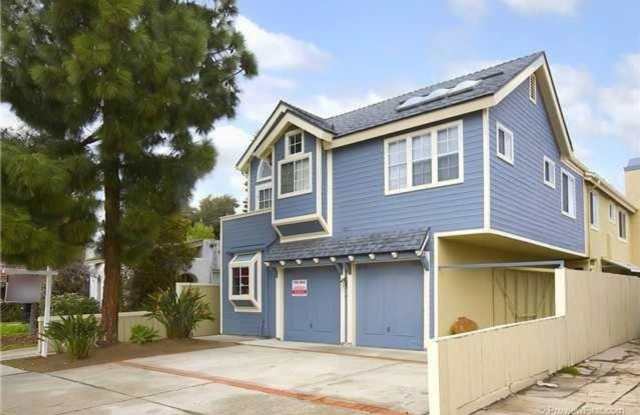 4525 Oregon St Unit 5 Gallery 2