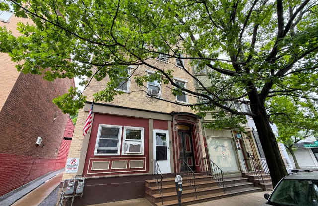 1 Bedroom / 1 Bathroom Apartment in Downtown Easton photos photos