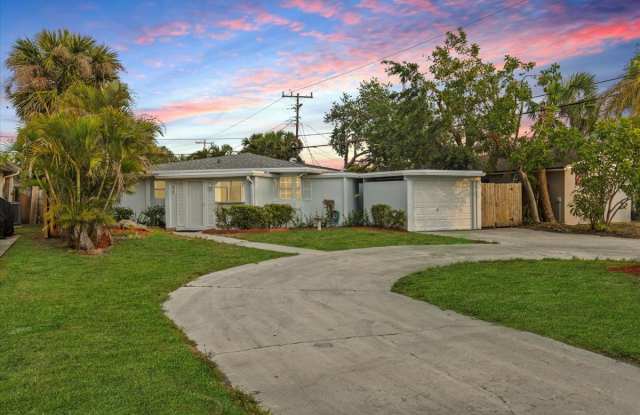 379 Garden Boulevard photos photos