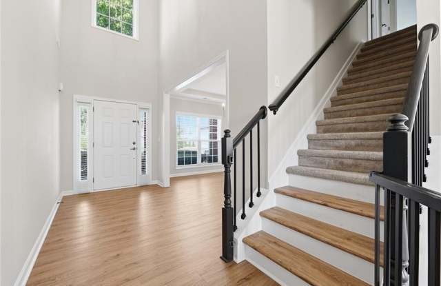 2725 Blackstock Drive Gallery 2