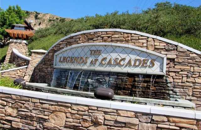 Beautiful 4 Bedroom, 2 1/2 Bathroom Townhouse in Rancho Cascades! photos photos