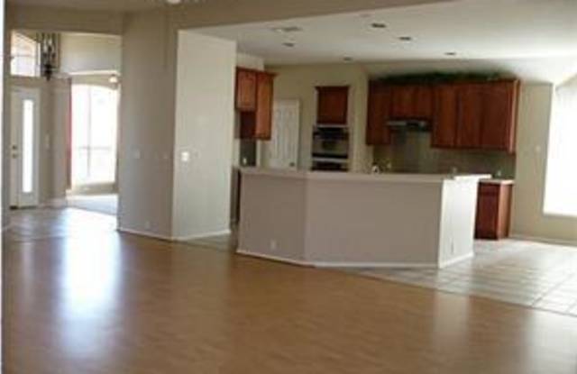 2801 Timber Brook Drive Gallery 4