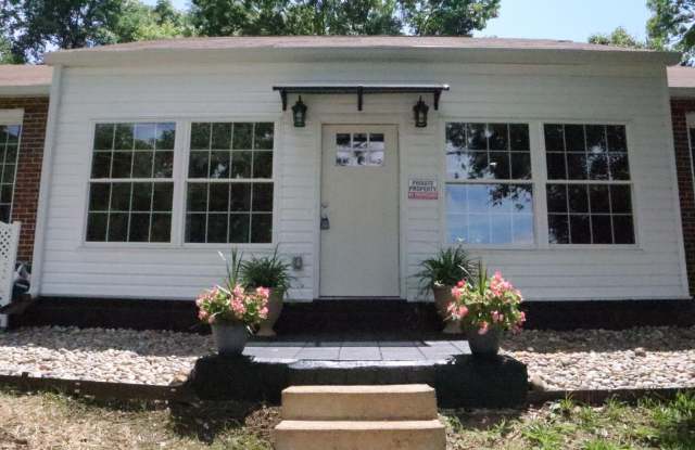 1211 Glenwood Drive Gallery 4